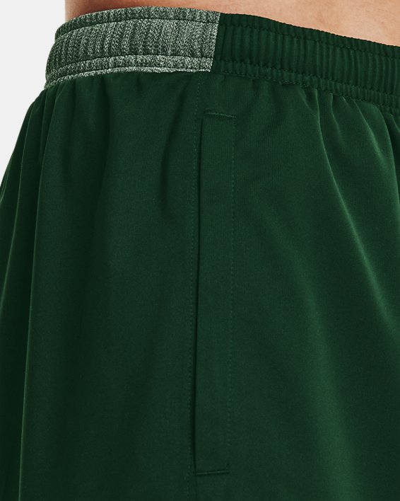 Men's UA Locker 9" Pocketed Shorts, Green, pdpMainDesktop image number 3